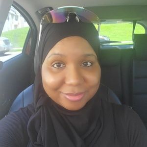 Meet your Posher, Candice